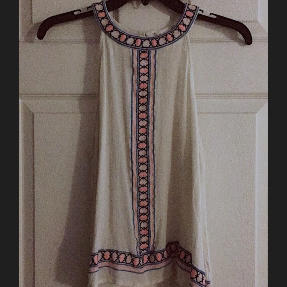 Altar’d State Halter tank top🌼